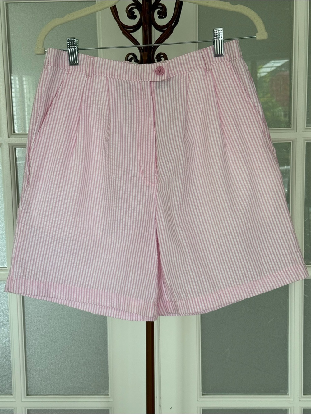 AW Golf Alyson Whitmore Pink White Seersucker Shorts Petite 10P Preppy Golf